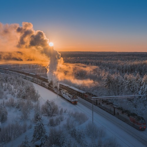поезд деда мороза пдм паровоз тепловоз снег закат солнце карелия лес зима ржд