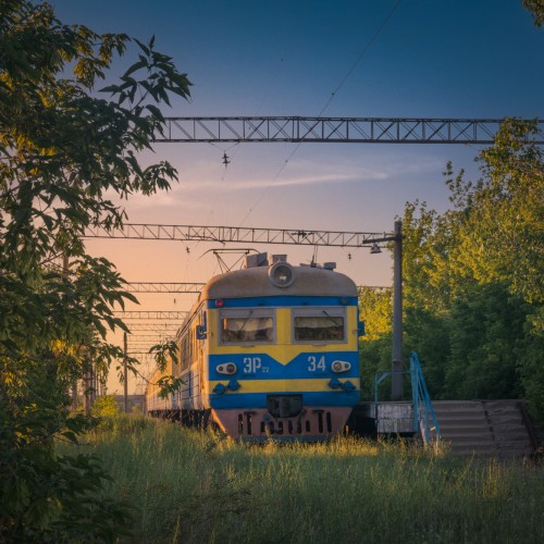 казахстан степногорск эр22 электропоезд электричка закат лето